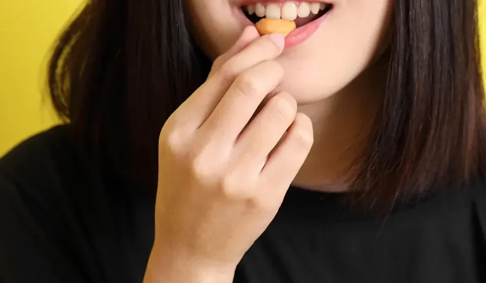Healthy meal timing and food choices illustrating calorie absorption differences - kimberrywood/iStock