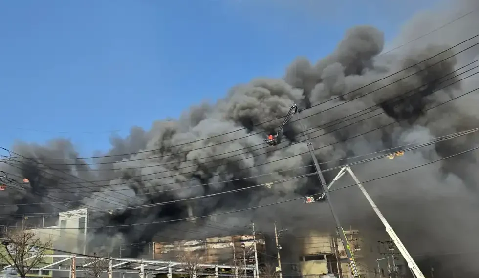 Firefighters respond to deadly factory blaze in Daejeon South Korea - Kim So-yeon/Yonhap via AP