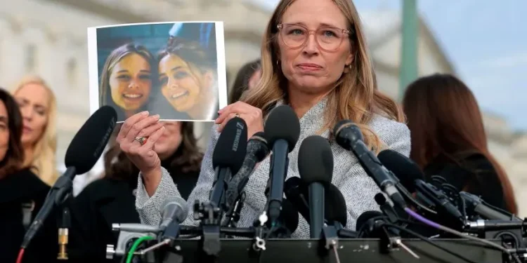 FBI document referencing 1996 complaint in Epstein investigation - Heather Diehl/Getty Images