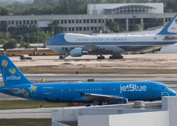 JetBlue aircraft parked at airport during temporary FAA ground stop - AP Photo/Manuel Balce Ceneta, File