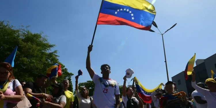 U.S. and Venezuelan officials signal diplomatic reset after Maduro removal - AP Photo/Jacinto Oliveros