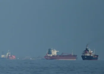Middle East oil routes and global crude market disruption map - AP Photo/Altaf Qadri,File