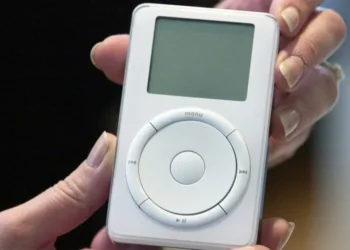 Refurbished iPod devices return amid focused listening trend - AP Photo/Julie Jacobson, File