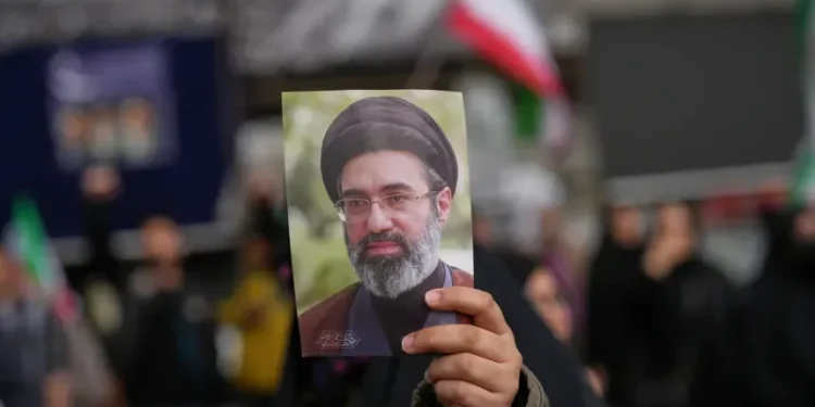 Gulf shipping resumes under fragile U.S.–Iran ceasefire conditions - AP Photo/Francisco Seco