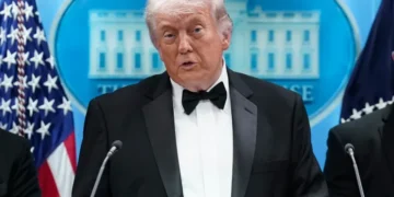 Police investigate Washington gala shooting linked to political grievances - AP Photo/Jose Luis Magana