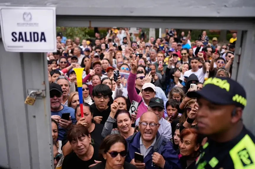 Colombian voters and candidates participate in presidential election day - AP Photo/Matias Delacroix
