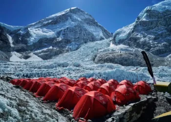 Climbers move through the dangerous Khumbu Icefall on Mount Everest - AP PhotoPasang Rinzee Sherpa, File