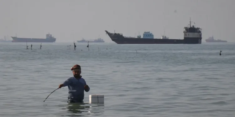US naval operations guiding ships through Strait of Hormuz - Razieh Poudat/ISNA via AP
