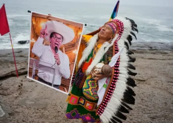 Peruvian shamans perform blessing ritual before presidential runoff election - AP Photo/Martin Mejia