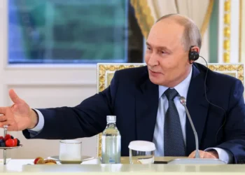 Putin speaks about Russian air defenses after drone attacks - Alexander Kazakov, Sputnik, Kremlin Pool Photo via AP