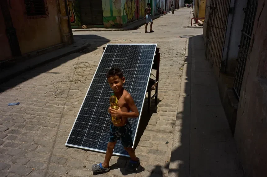 Darkened streets in Havana after a nationwide power outage in Cuba. - AP Photo/Ramon Espinosa