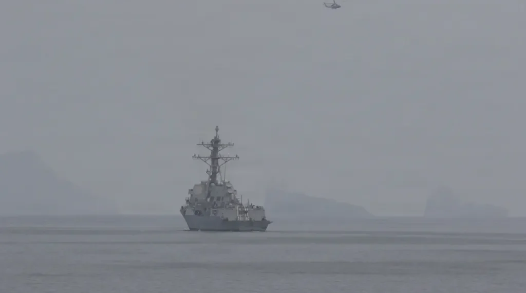 U.S. Navy guided-missile destroyers conduct mine clearance operations in the Strait of Hormuz as U.S. Central Command begins a maritime security mission in April 2026.