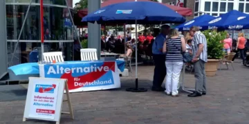 Alternative for Germany campaign information stand in downtown Bocholt, Germany, photographed during a public street event in 2013.