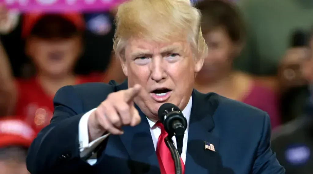 Photograph of Donald Trump speaking with supporters at a campaign rally at the Phoenix Convention Center in Phoenix, Arizona.