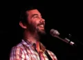 Duncan Sheik photographed on February 6, 2006, in a portrait-style image originally published on Flickr.