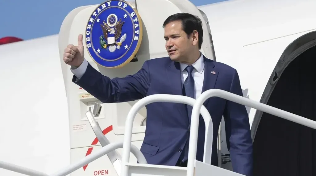 Marco Rubio aboard Air Force Three en route to Germany for the Munich Security Conference and G7 foreign ministers meeting.