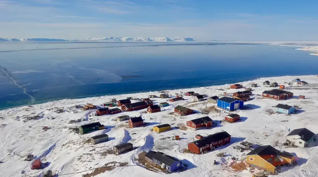 View over the small community of Siorapaluk in Greenland, photographed on April 24, 2025.