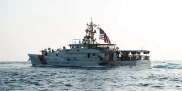U.S. Coast Guard fast response cutter USCGC Glen Harris sails through the Strait of Hormuz on August 22, 2022.