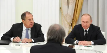 Alt Text: Russian officials meet with United Nations Secretary-General-elect António Guterres in Moscow on November 24, 2016.