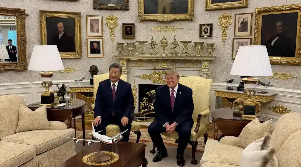 Chinese leader Xi Jinping is welcomed by U.S. President Donald Trump in the Oval Office on September 24, 2026.