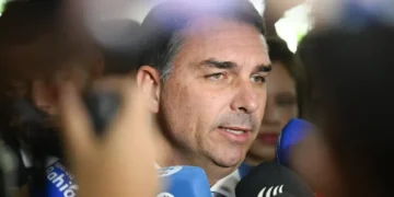 Brazilian Senator Flávio Bolsonaro gives an interview about the Senate’s rejection of Jorge Messias’s nomination to Brazil’s Supreme Federal Court on April 30, 2026.