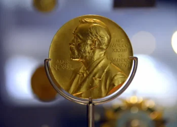 Nobel Prize medal for medicine awarded in 1945 to Alexander Fleming, displayed at the National Museum of Scotland in Edinburgh.
