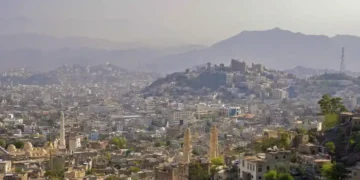 Panoramic view of Taiz, Yemen, showing the city’s built-up landscape and surrounding terrain, photographed by Rod Waddington.